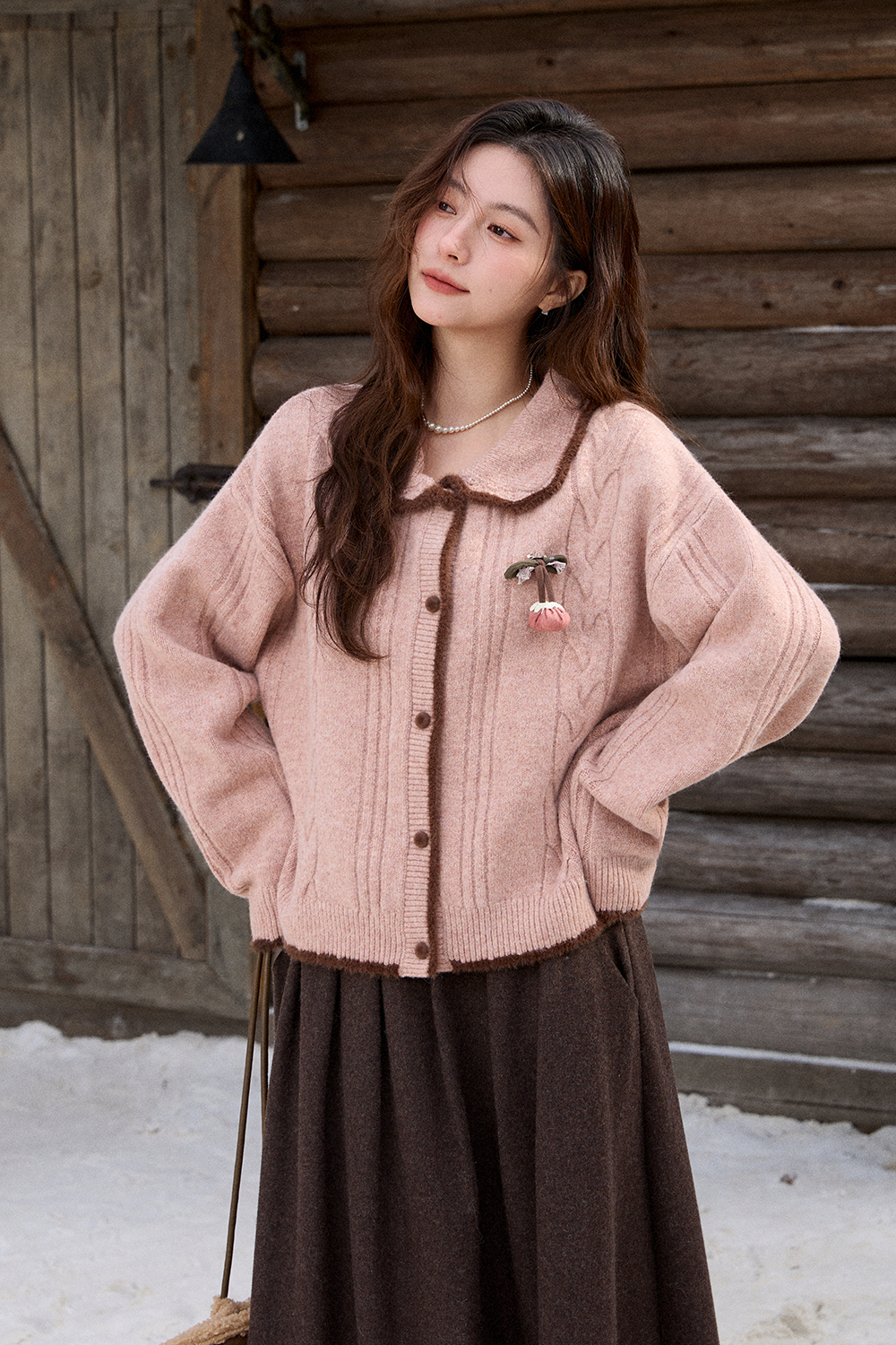 Knit Shirt+Brooch for Women