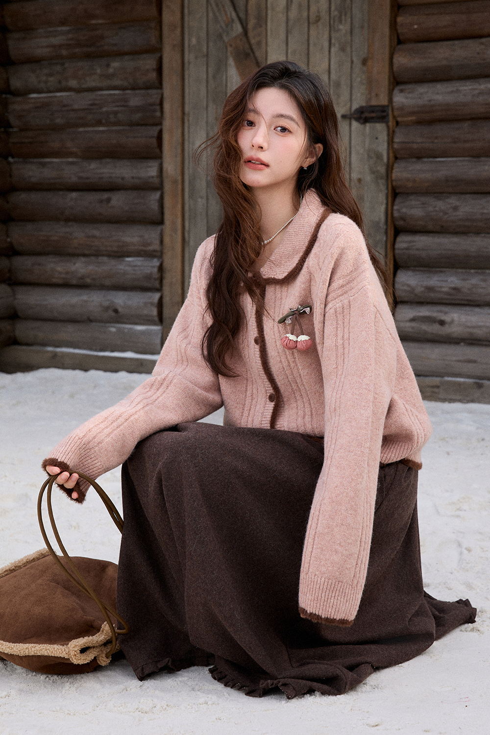 Knit Shirt+Brooch for Women