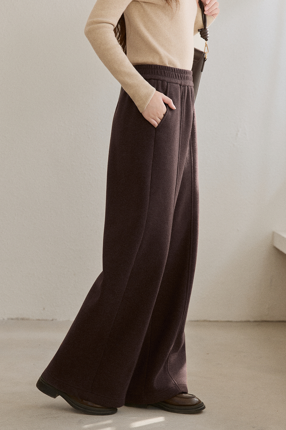 Straight-leg Pants for Women