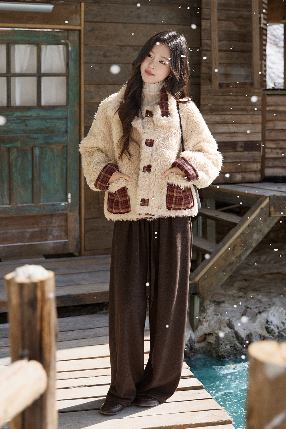 เสื้อโค้ทสำหรับผู้หญิง