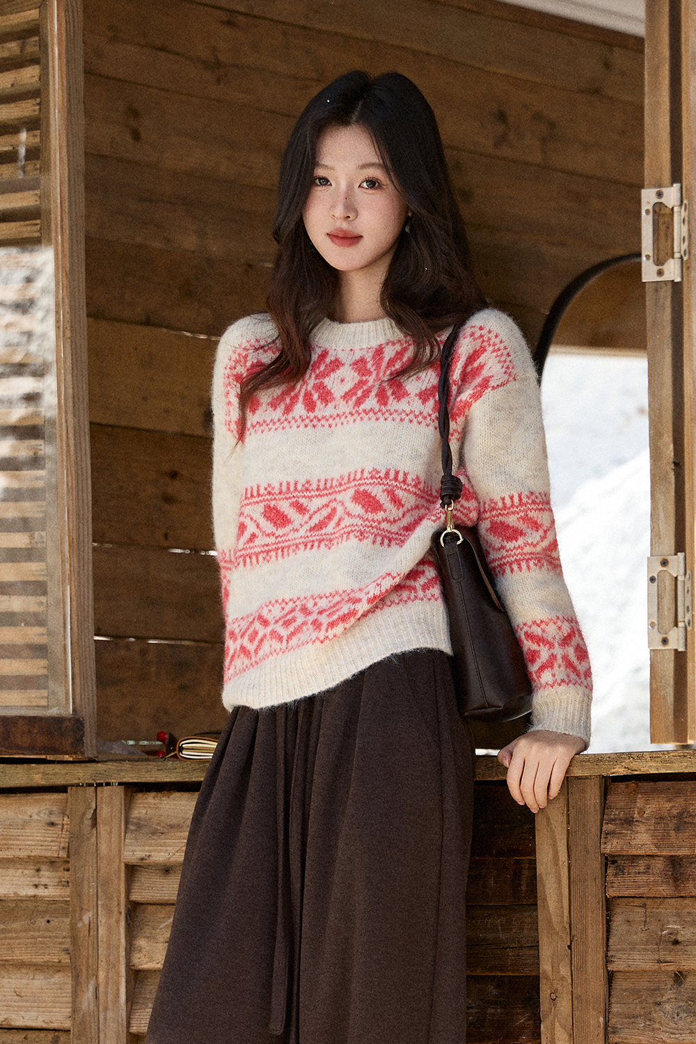 เสื้อถักสำหรับผู้หญิง