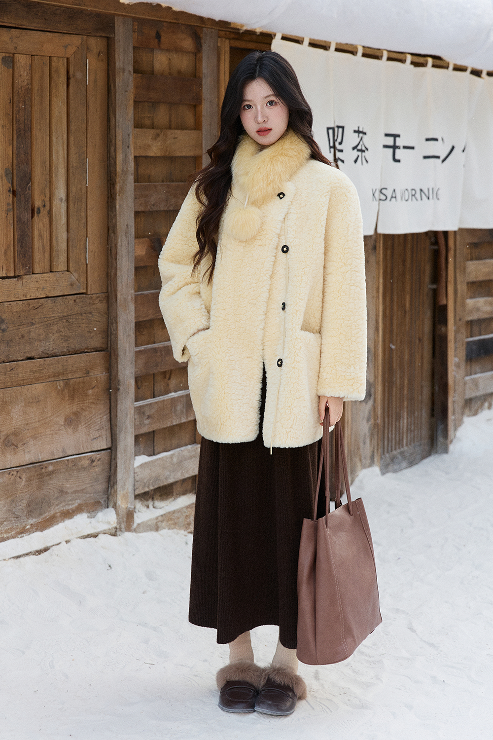 เสื้อโค้ท + ผ้าพันคอ สำหรับผู้หญิง