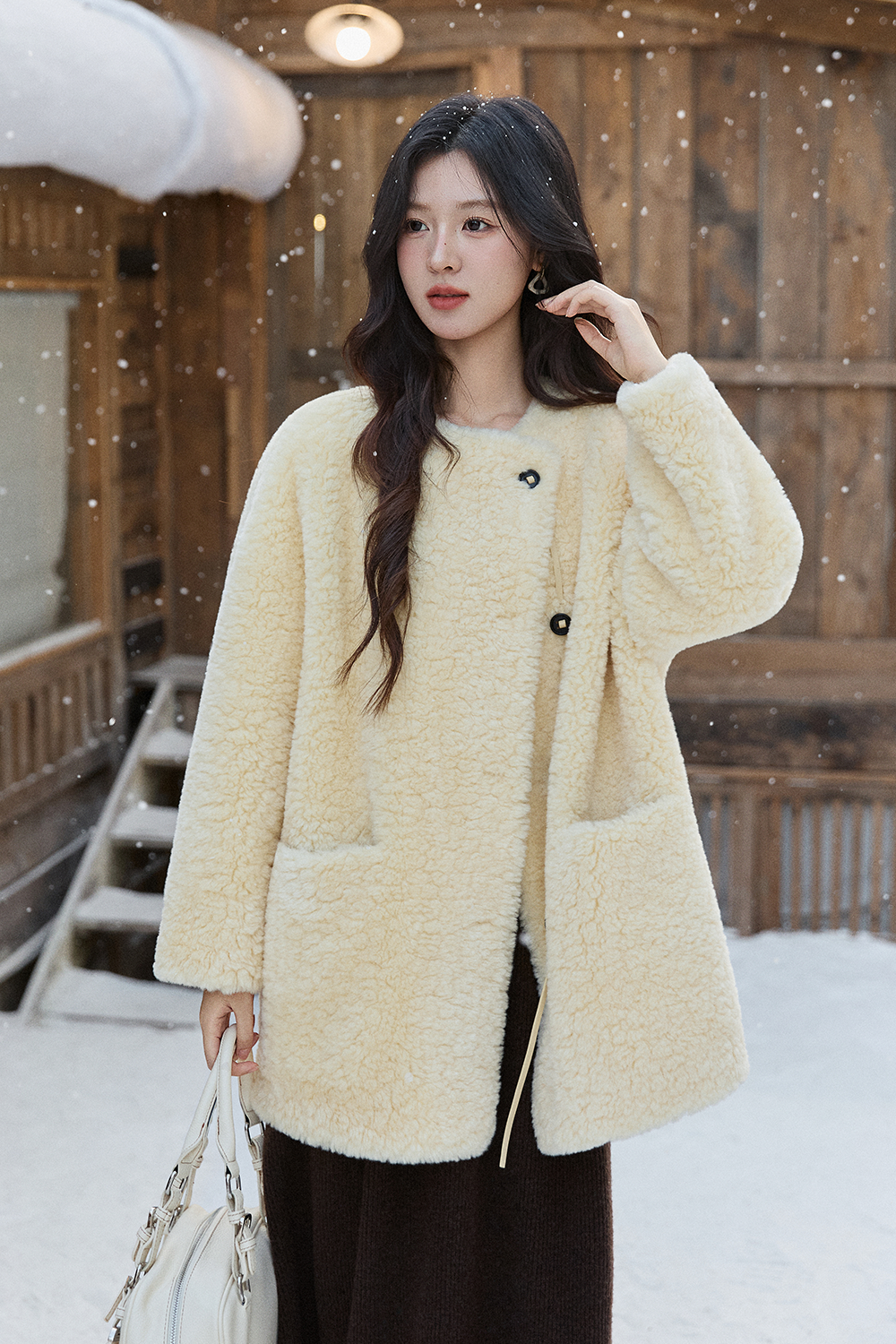 เสื้อโค้ท + ผ้าพันคอ สำหรับผู้หญิง