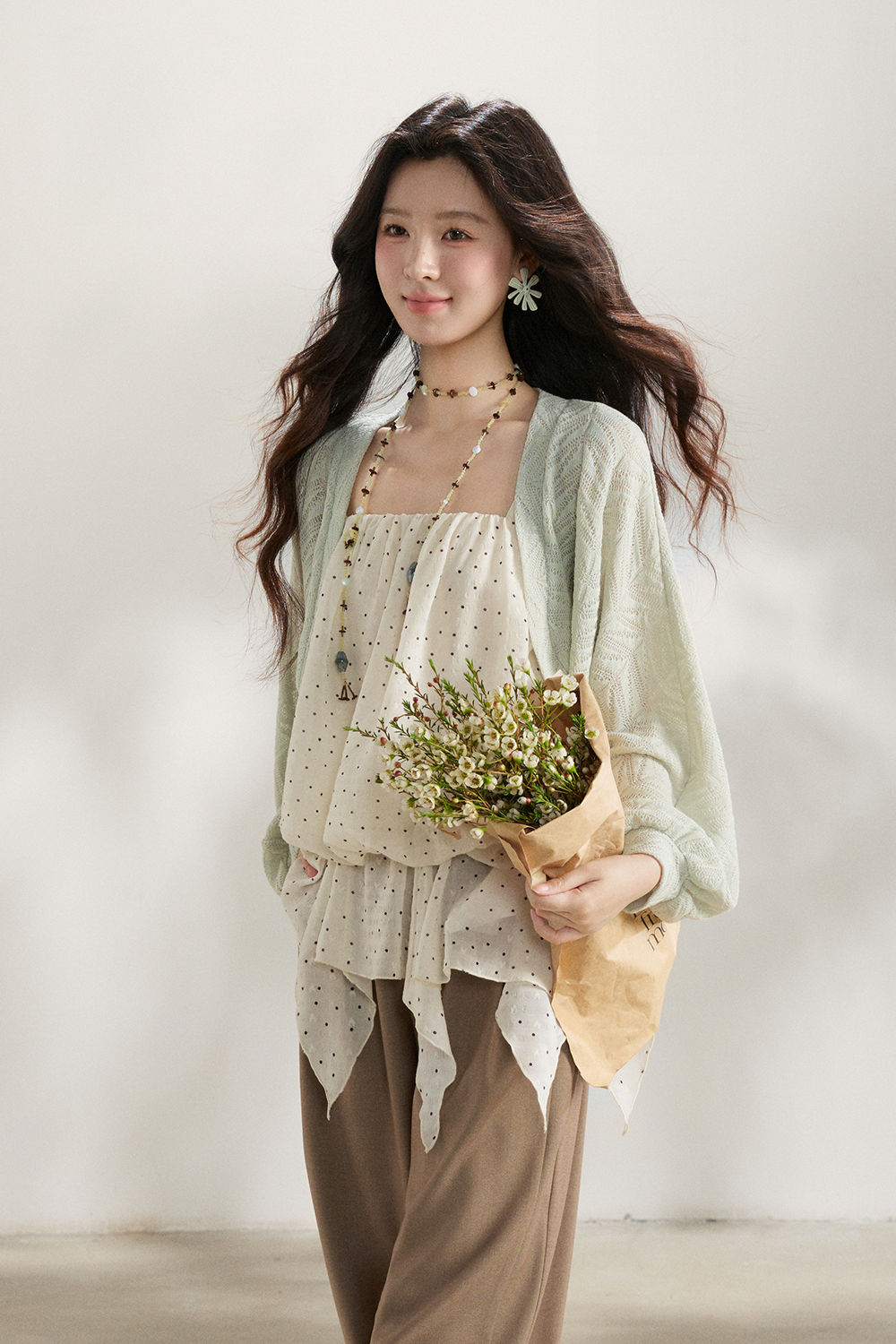 Kemeja Rajut dan Kamisol Dijual Terpisah