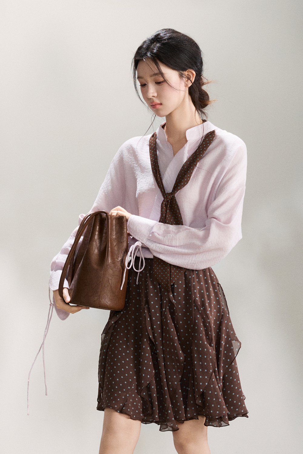 เสื้อ blouses + ผ้าพันคอไหมสำหรับผู้หญิง