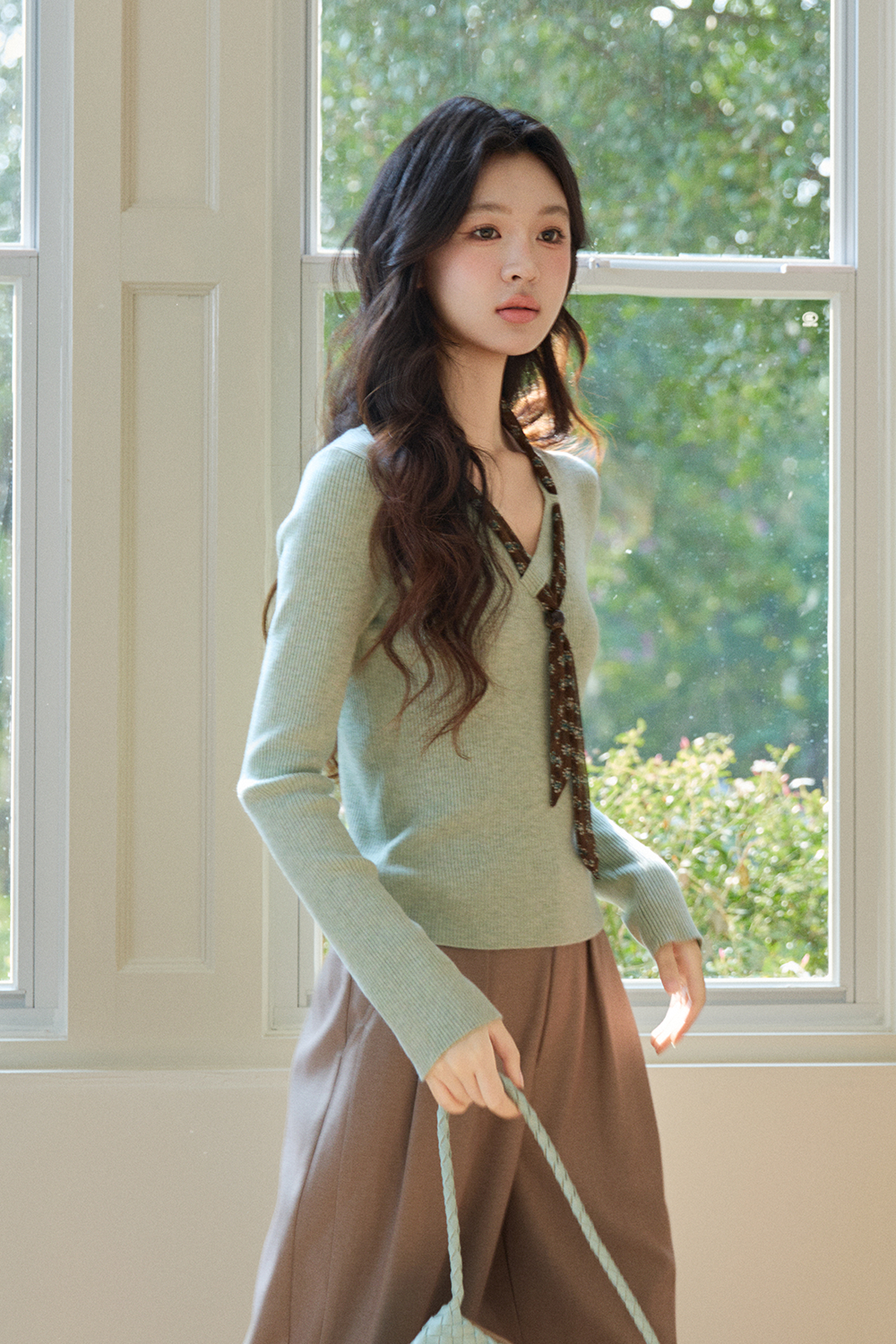 Knit Shirt+Silk Scarf for Women