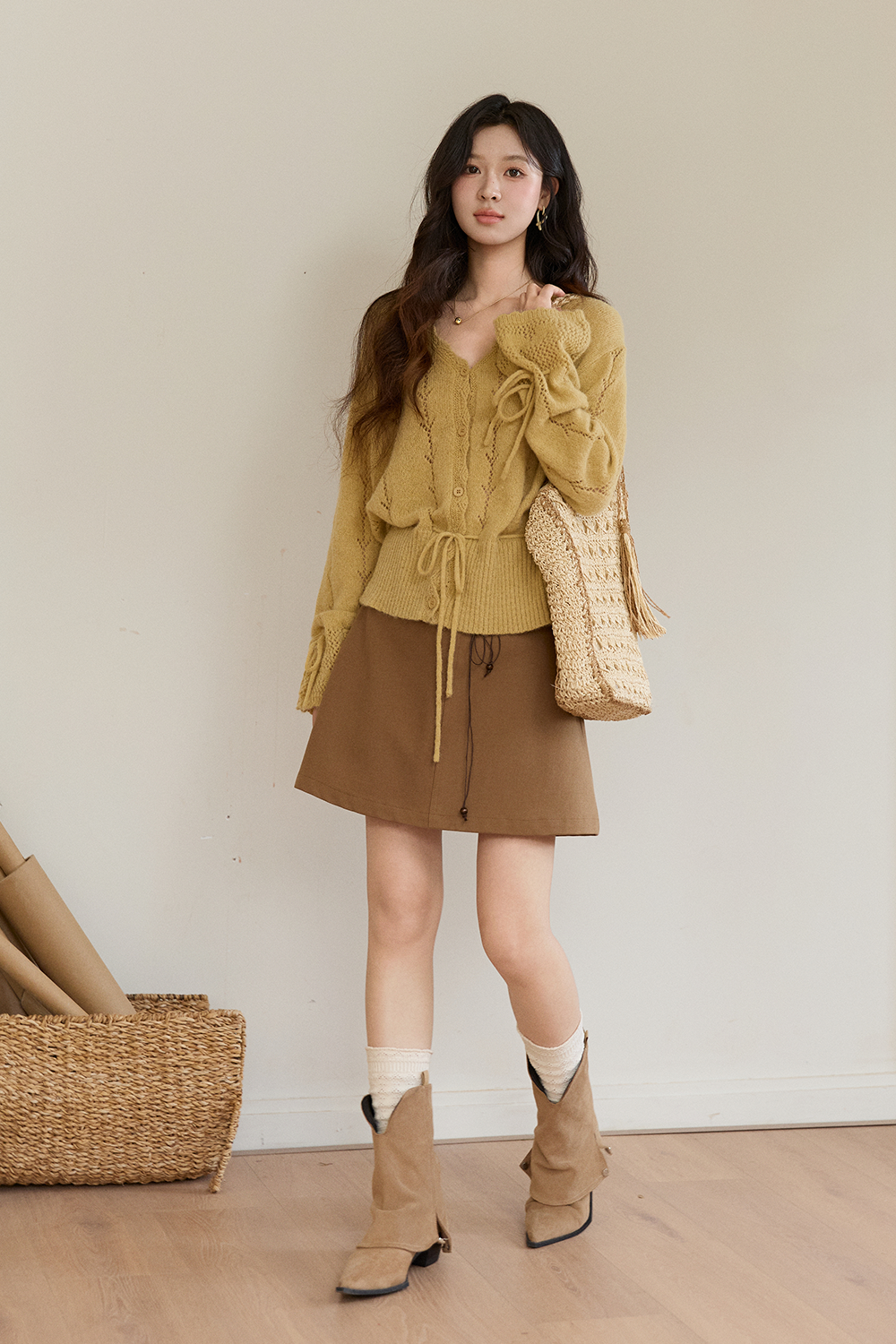 女性のためのニットシャツ