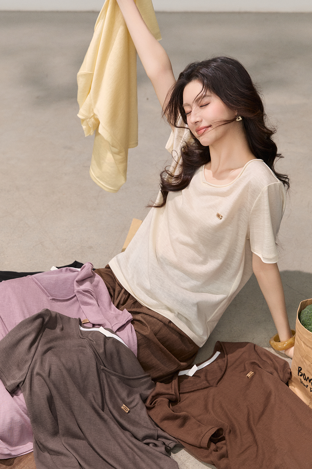 เสื้อยืดผู้หญิง