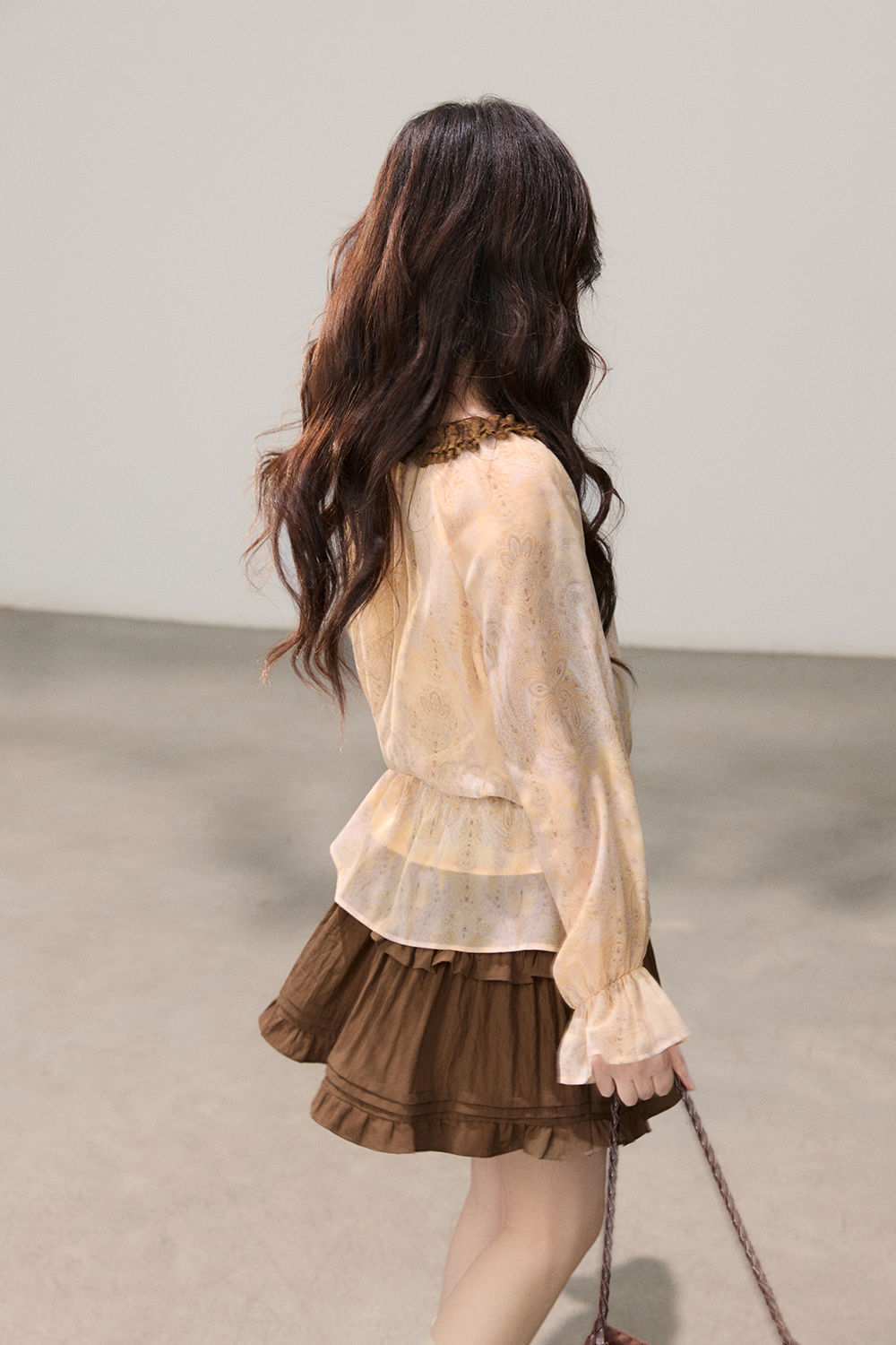 เสื้อเบลาส์สำหรับผู้หญิง