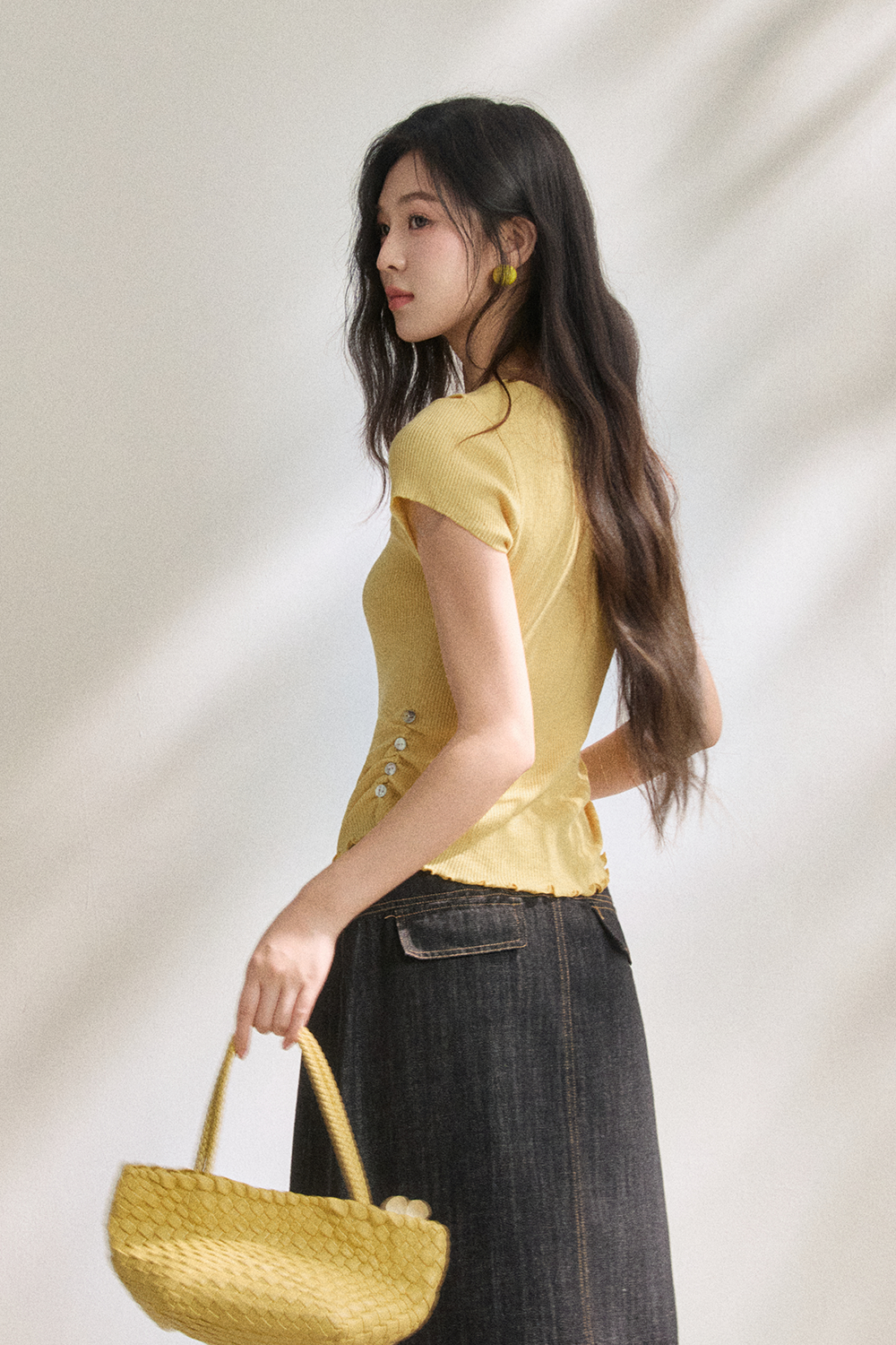 เสื้อยืดถักสำหรับผู้หญิง