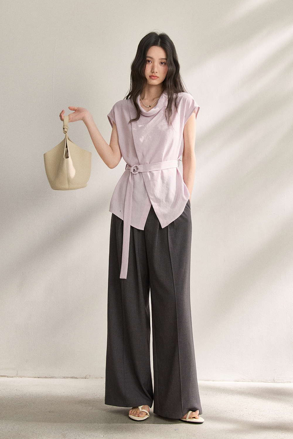 女性用シャツ