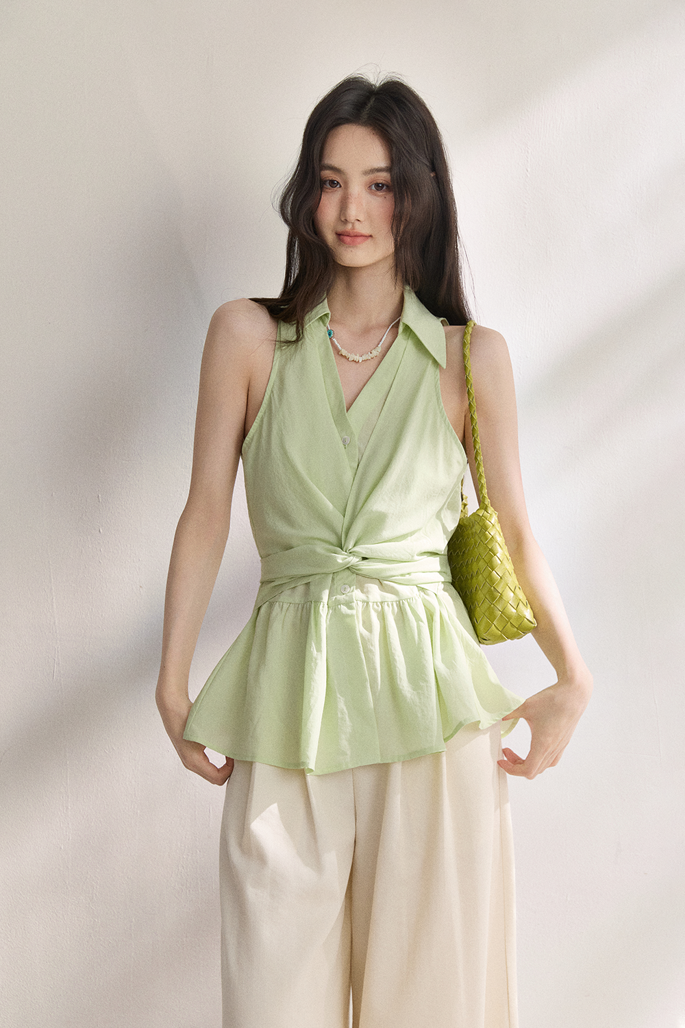 女性用シャツ