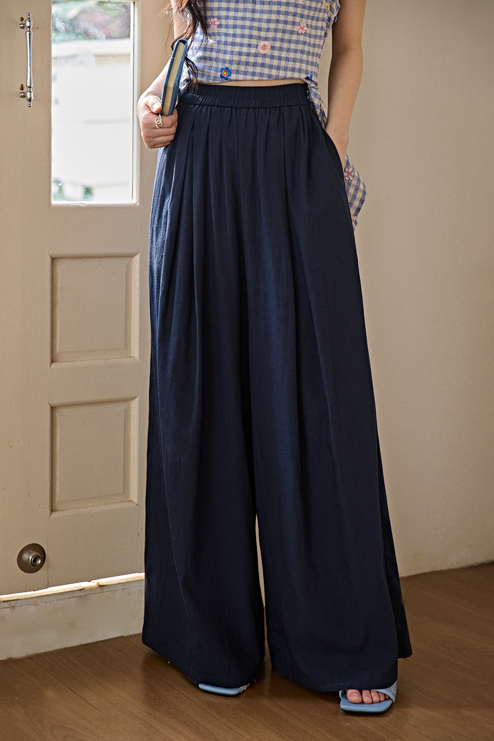 Wide-leg Pants for Women