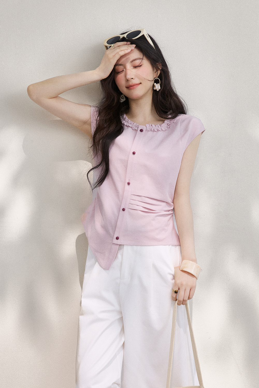 เสื้อเบลาส์สำหรับผู้หญิง