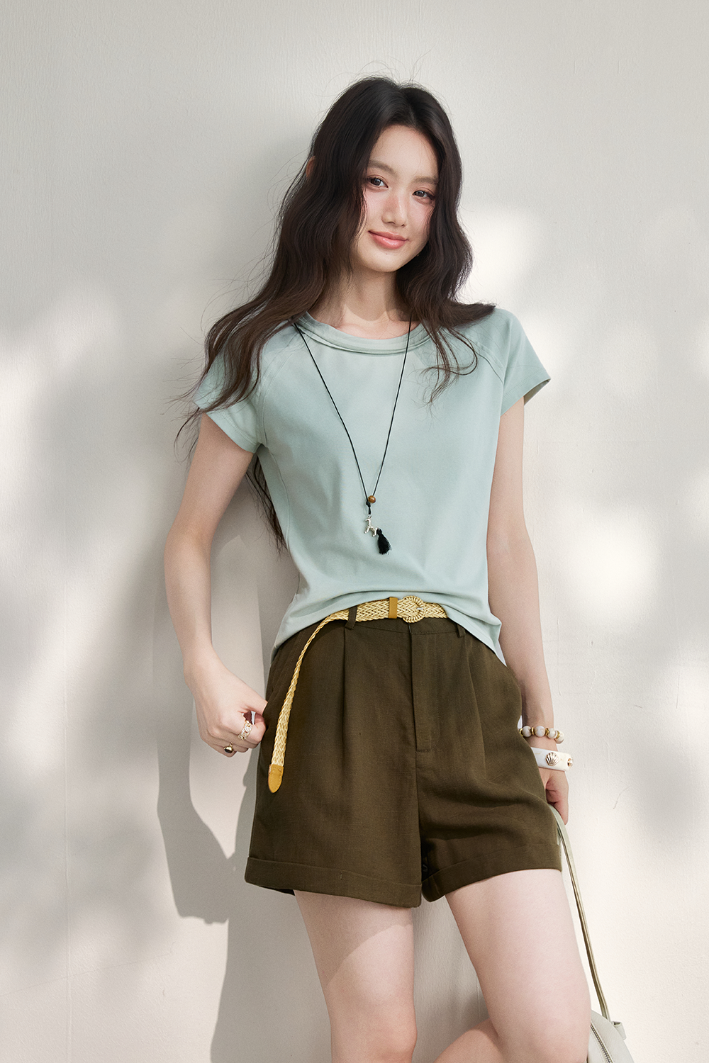 T-shirt+Necklace for Women