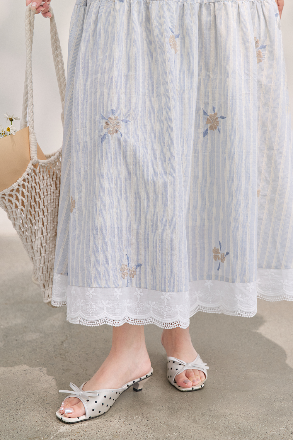 Bộ áo và váy