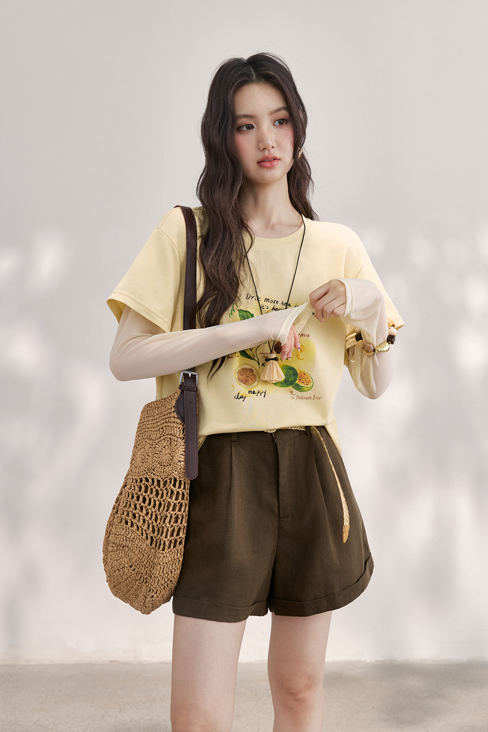 女式 T 卹