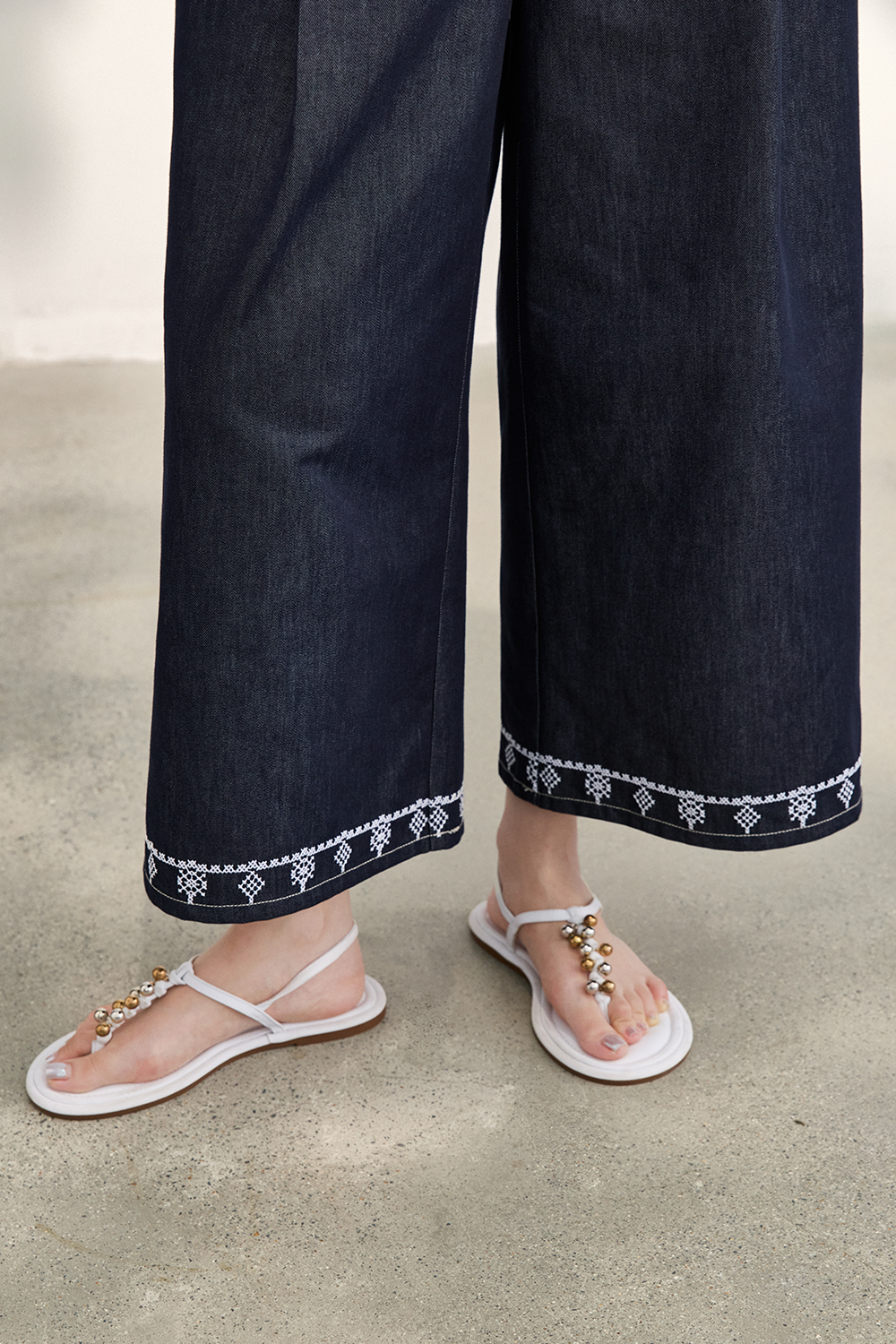 Wide-leg Pants for Women