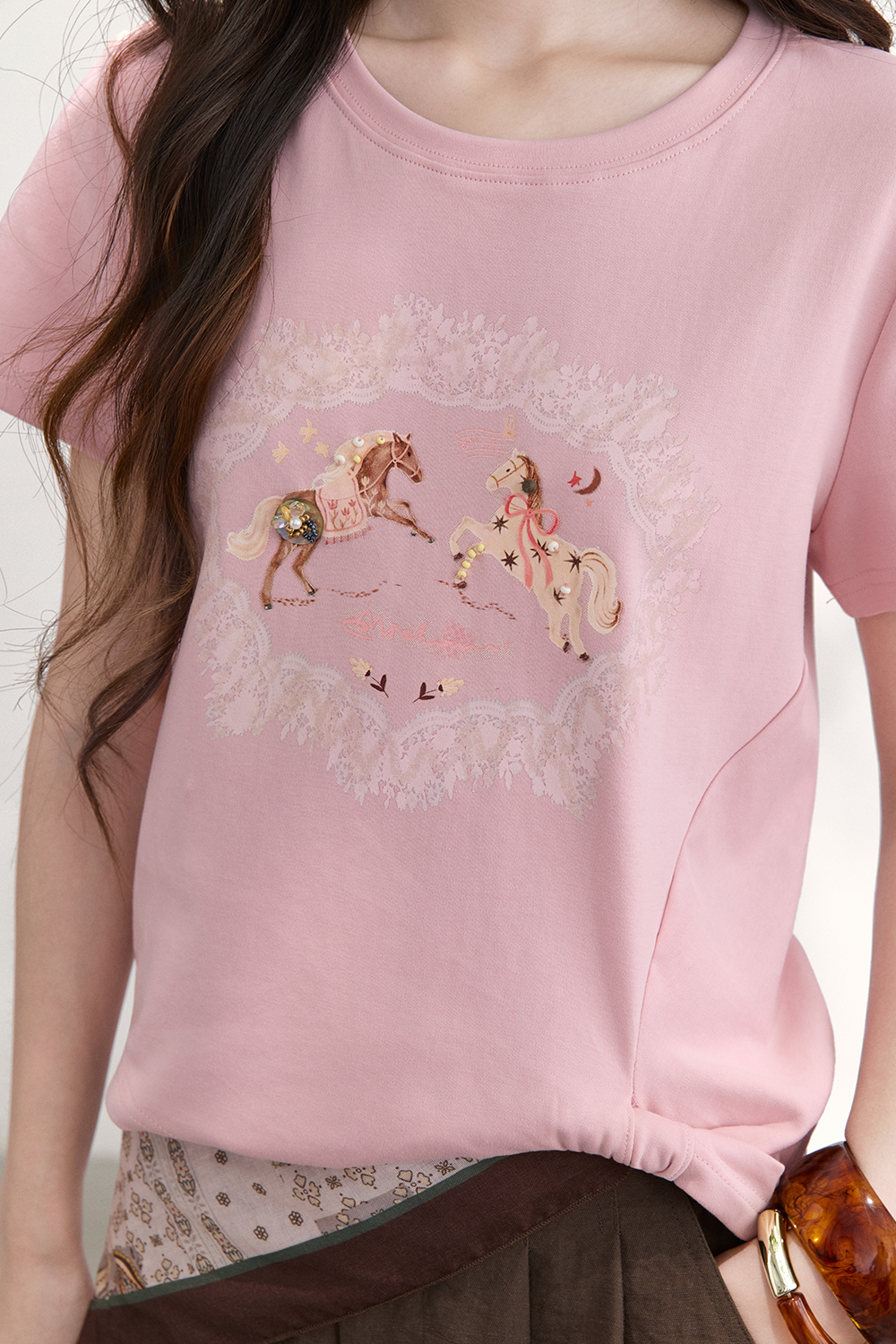 เสื้อยืดผู้หญิง