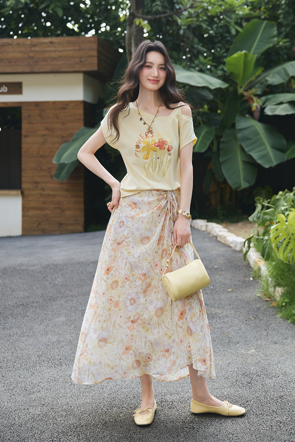 T-shirt and Skirt Set