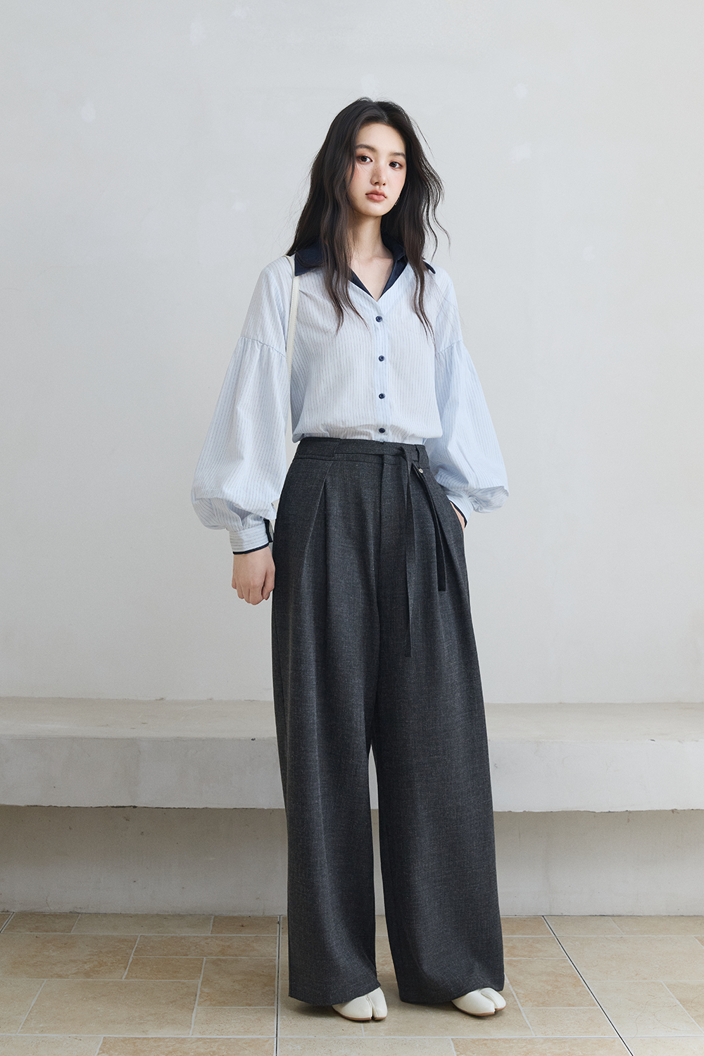 女性用シャツ