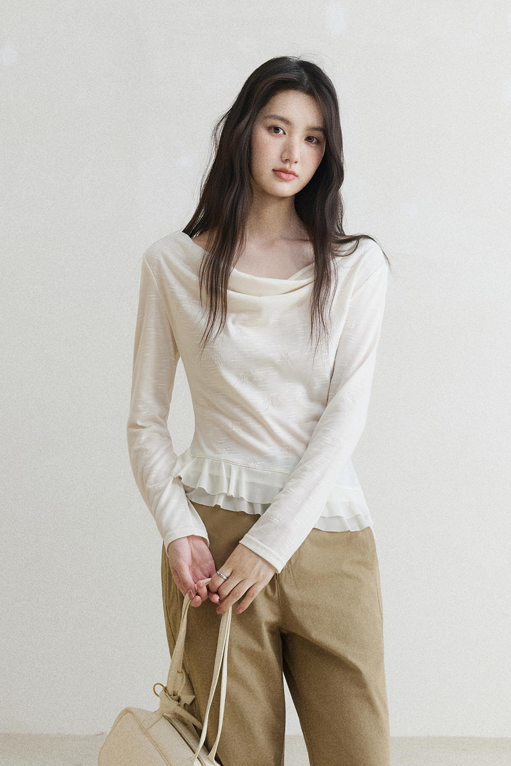 女性のための長袖Tシャツ