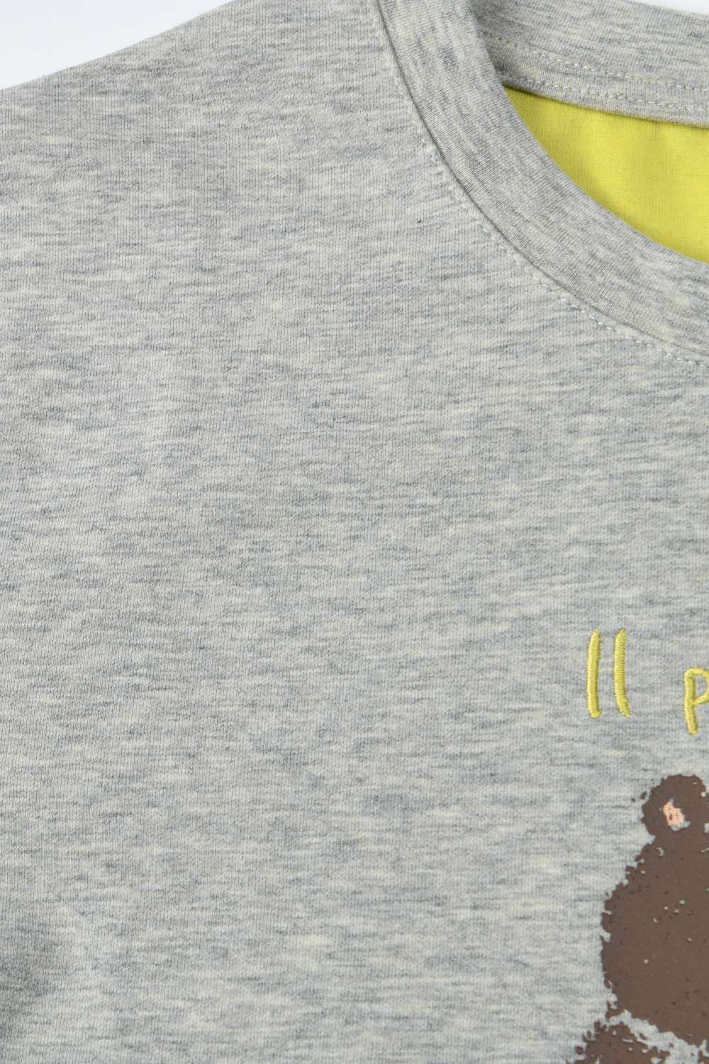 เสื้อยืดผู้หญิง