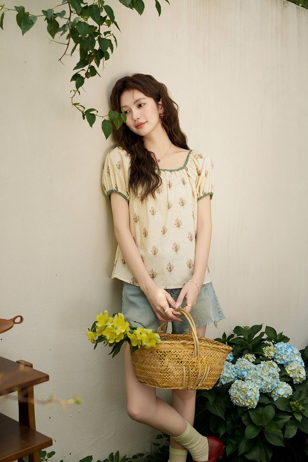 Women's Puff Sleeve Blouse