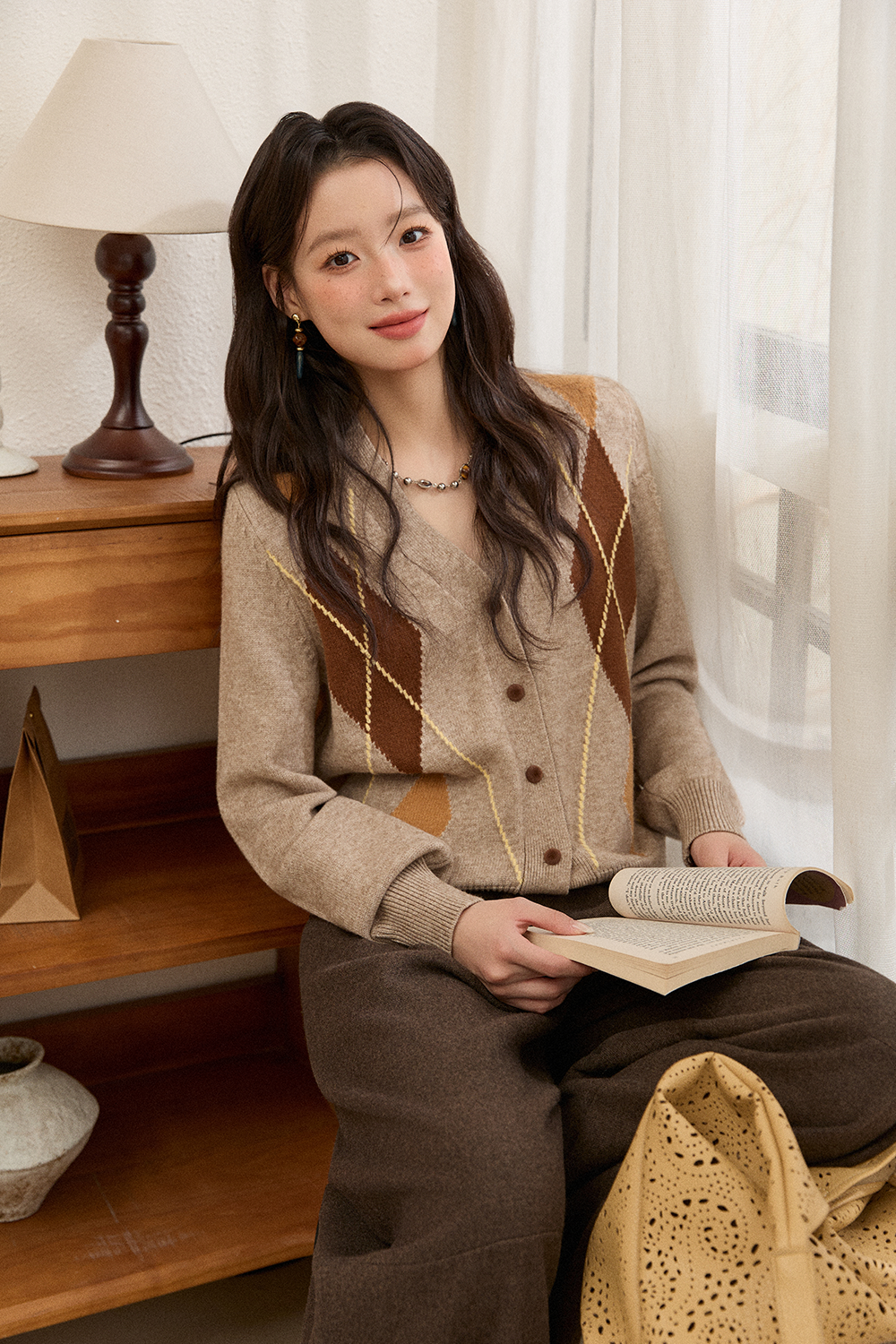 เสื้อถักสำหรับผู้หญิง