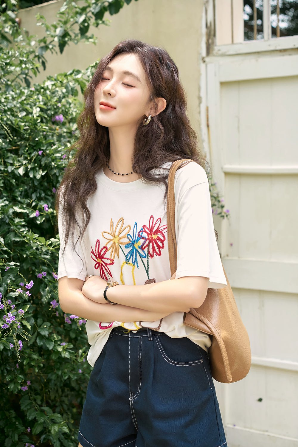 Floral Embroidery T-shirt for Women