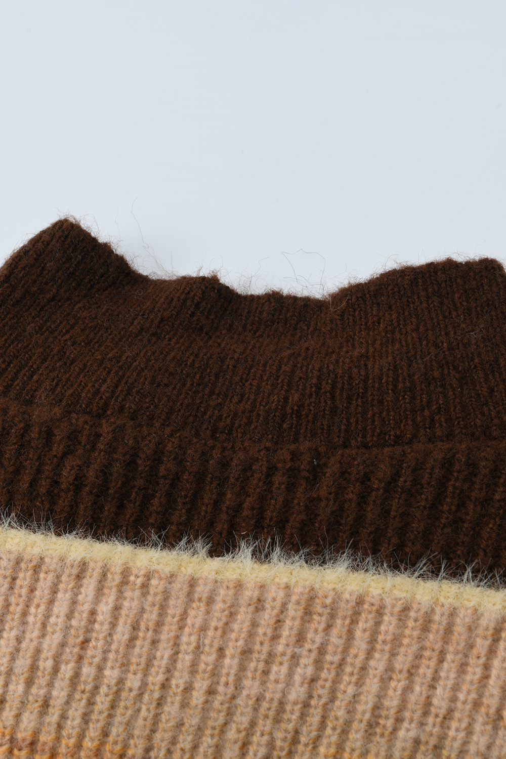 เสื้อถักสำหรับผู้หญิง