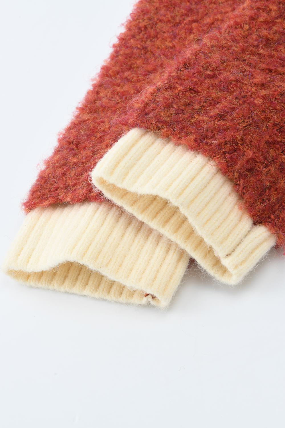 Knit Shirt+Brooch for Women