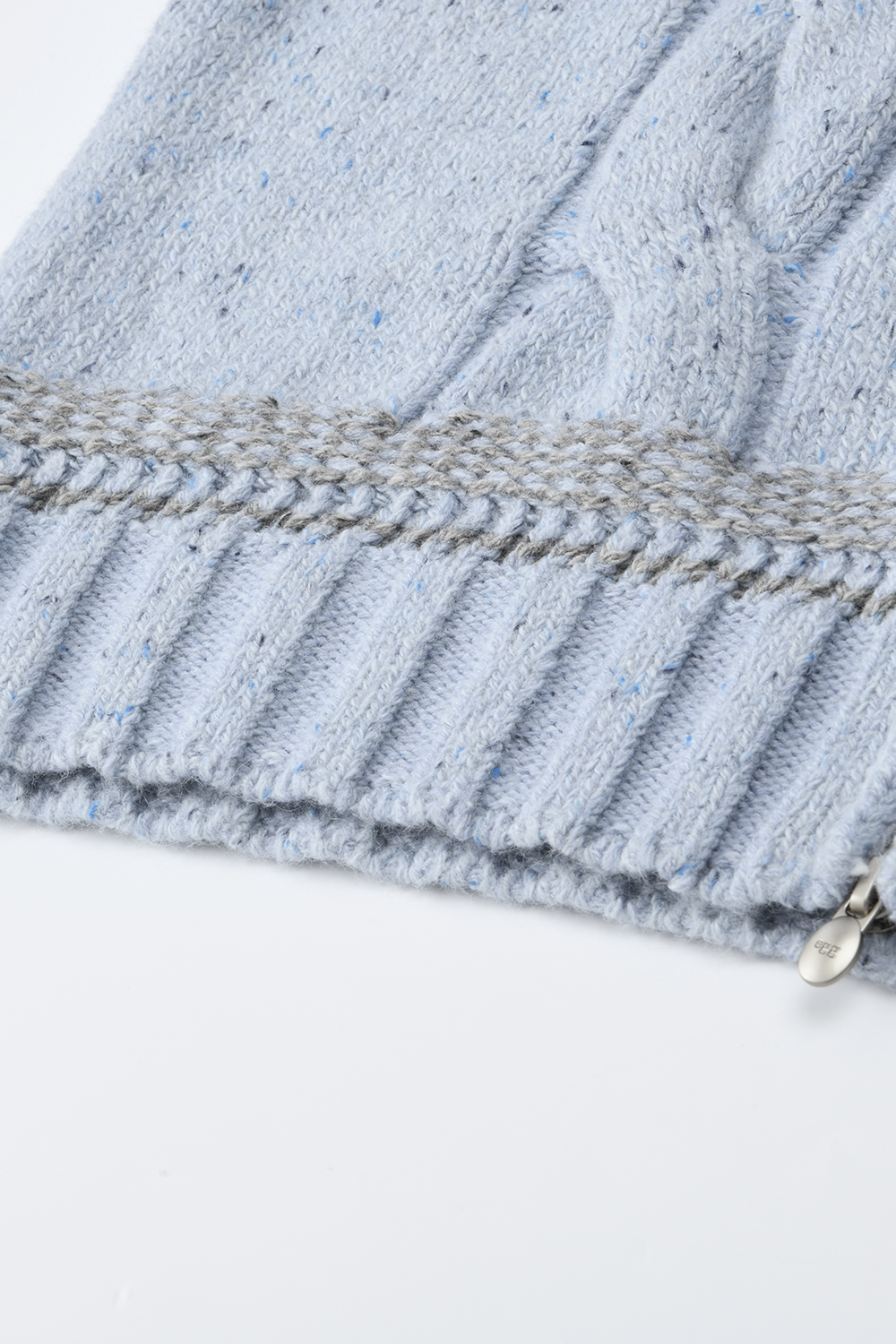 เสื้อถักสำหรับผู้หญิง