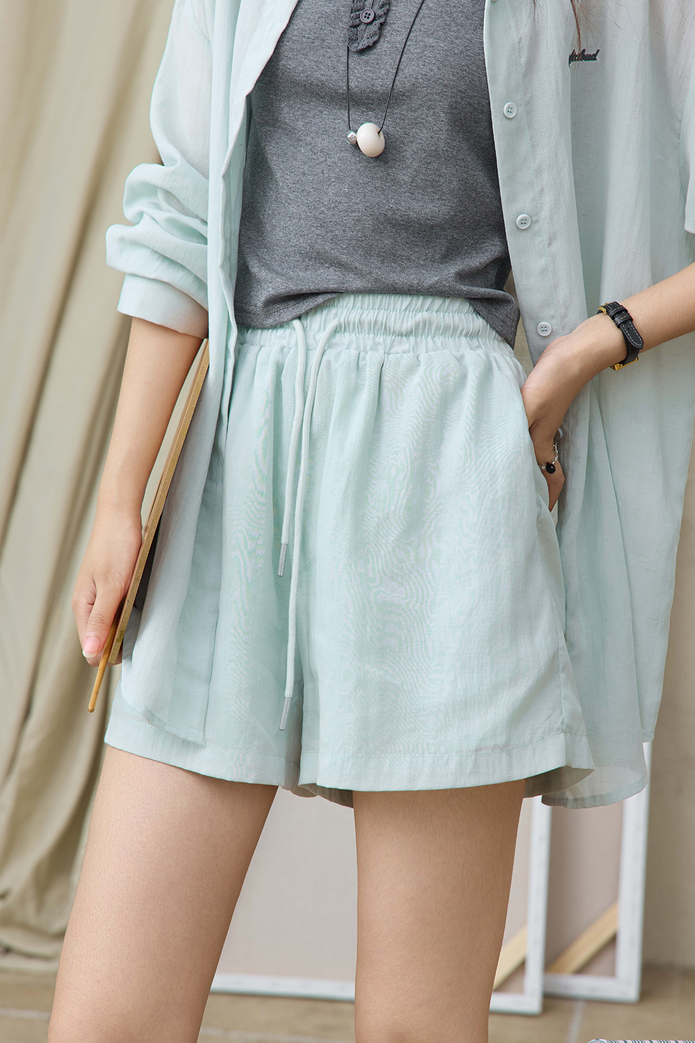 Bộ áo sơ mi + áo yếm + quần short