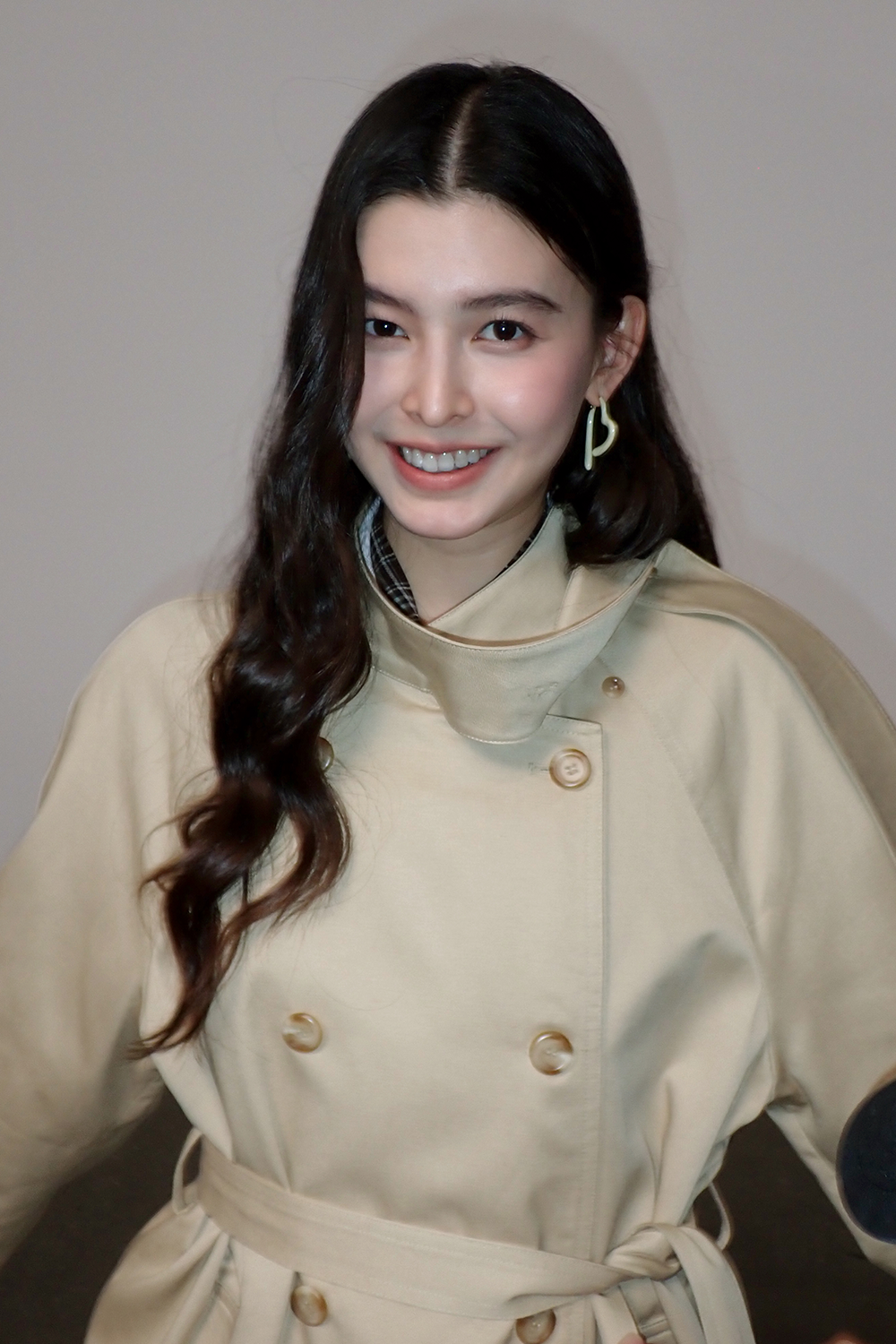 Jas Hujan untuk Wanita