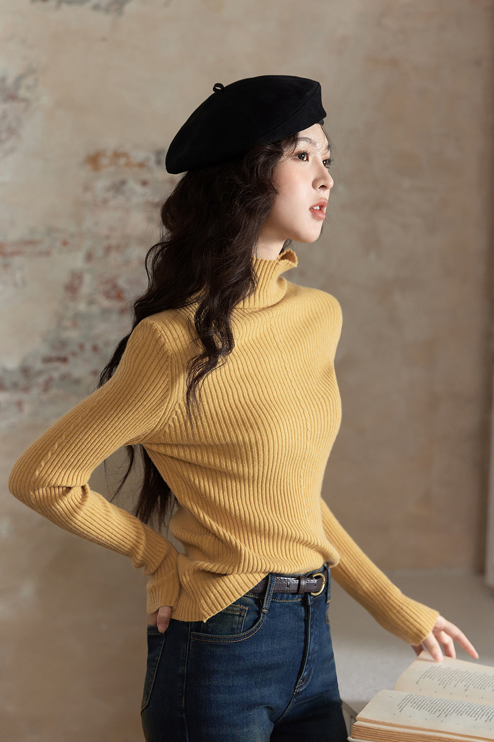 Knitted Bottoming Shirt for Women