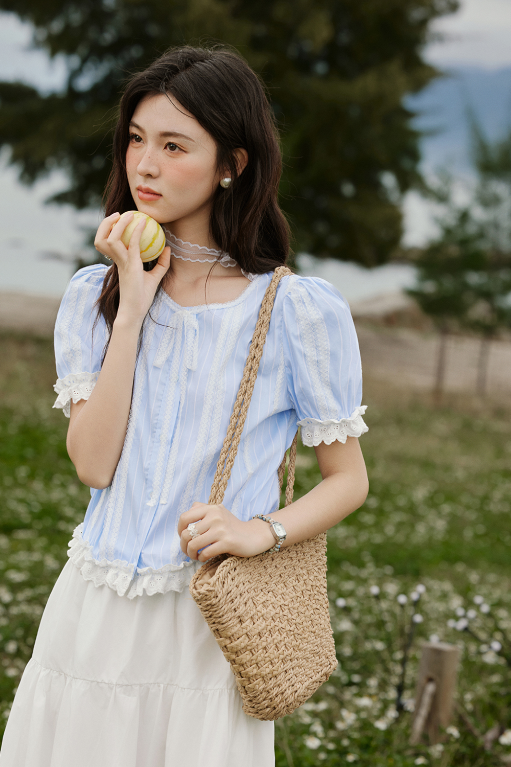 เสื้อเบลาส์สำหรับผู้หญิง
